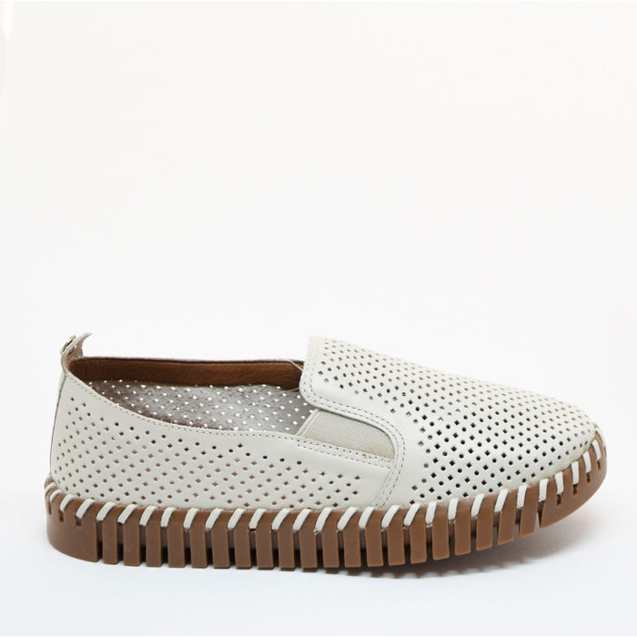 Tênis Slip-On Bottero Couro Solado Tratorado Flexivel Detalhe Microperfuro Off White e Marrom