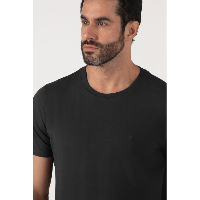 Camiseta Dlz Algodão Elastano Stretch Básica Aplicação Bordado Logo Preto
