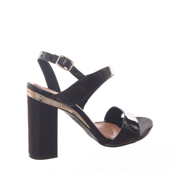 Sandália Ramarim Salto Grosso Detalhe Filete Dourado Verniz Preta