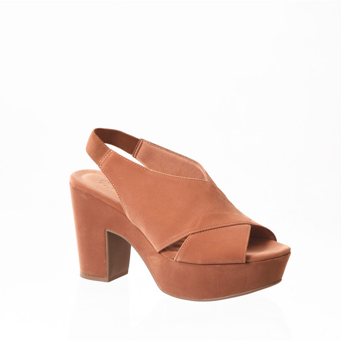 Sandália Bebecê Nobuck Detalhe Transpassado Elástico Caramelo