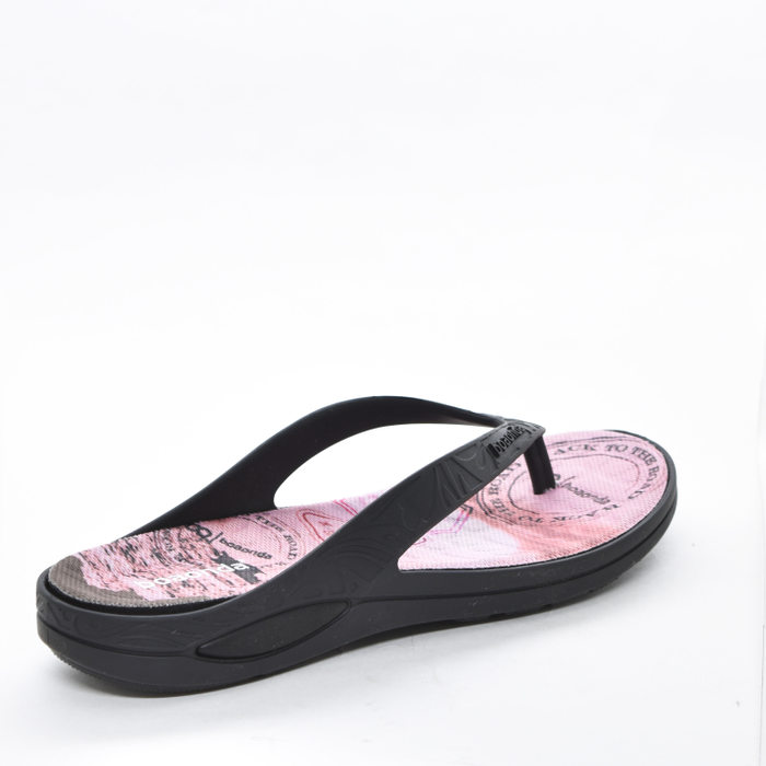 Chinelo Boaonda Lily Tira Trabalhada Tecnologia Comfortech Palmilha Maxisense Estampa Surf Preto e R