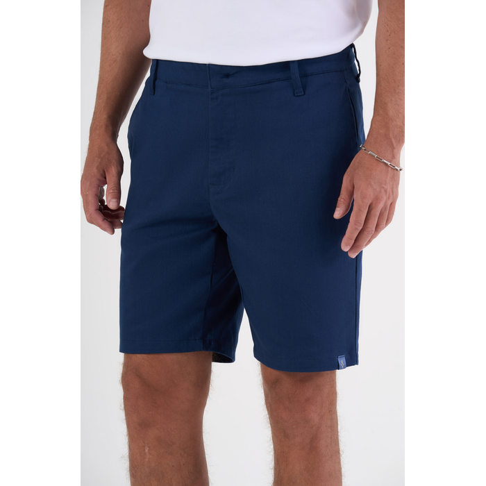 Bermuda Dlz Algodão Alfaiataria Bolso Embutido Liso Aplicação Logo Azul Marinho