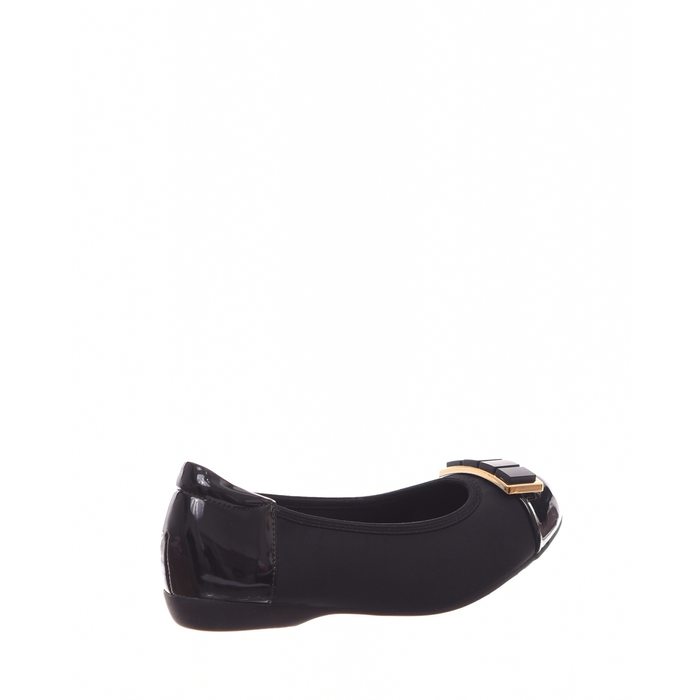 SAPATILHA MODARE ULTRA CONFORTO BIQUEIRA VERNIZ DETALHE FIVELA COM PROTETOR PARA JOANETE PRETA