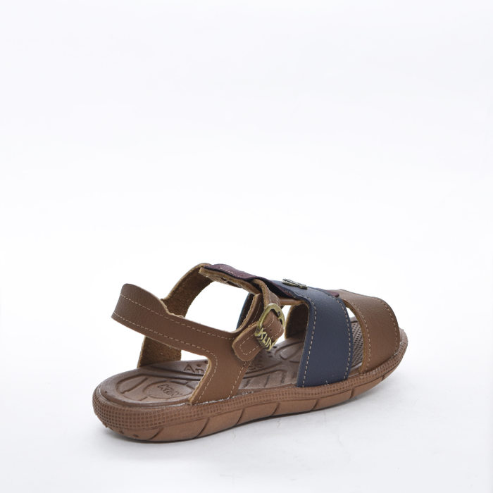 Sandália Papete Klin Anatômico Cabedal Tiras Aplicação Metal Logo Fechamento Fivela Marrom