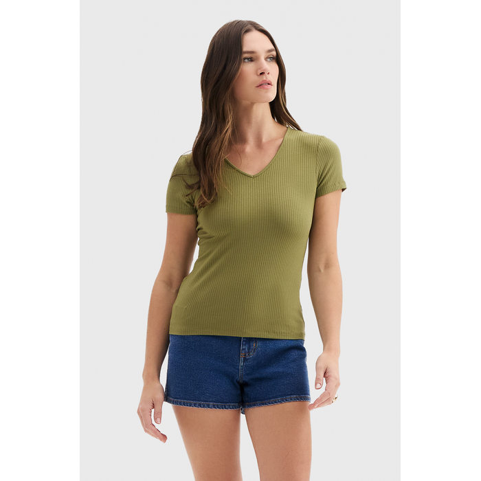 Blusa Flor de Lis Viscose Elastano Malha Manga Curta Básica Lisa Verde