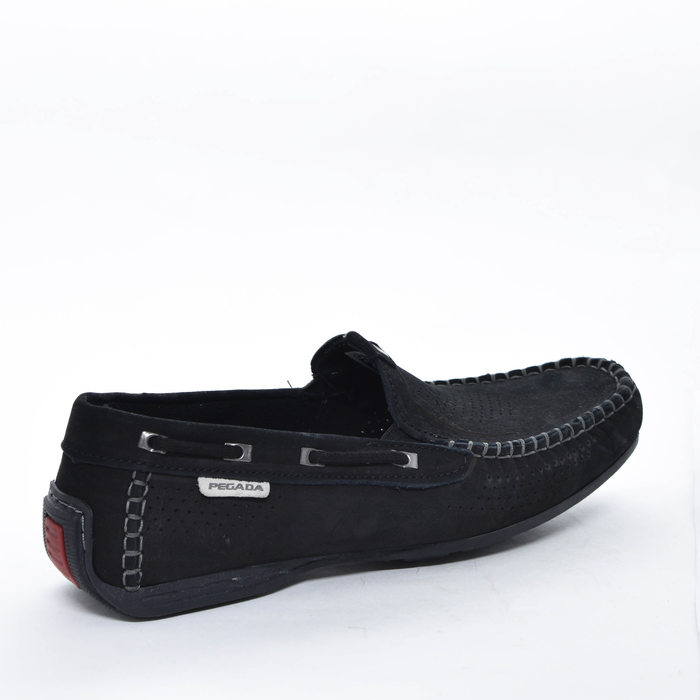 Sapato Mocassim Pegada Couro Nobuck com Amortecedor Detalhe Microperfuros e Costura Preto