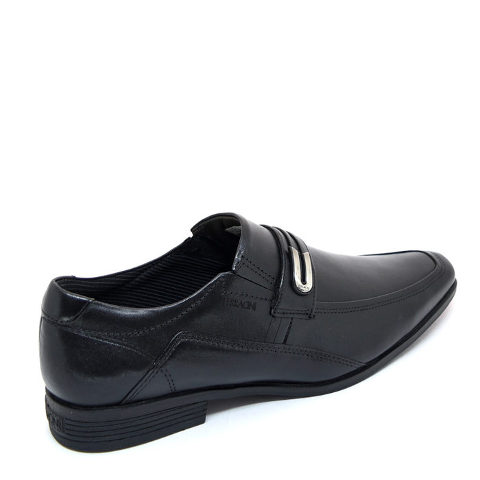 SAPATO FERRACINI 24H LIVERPOOL COSTURA COM METAL COURO PRETO 