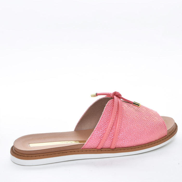 Rasteira Moleca Metálica Cabedal Vazado com Amarração Rosa