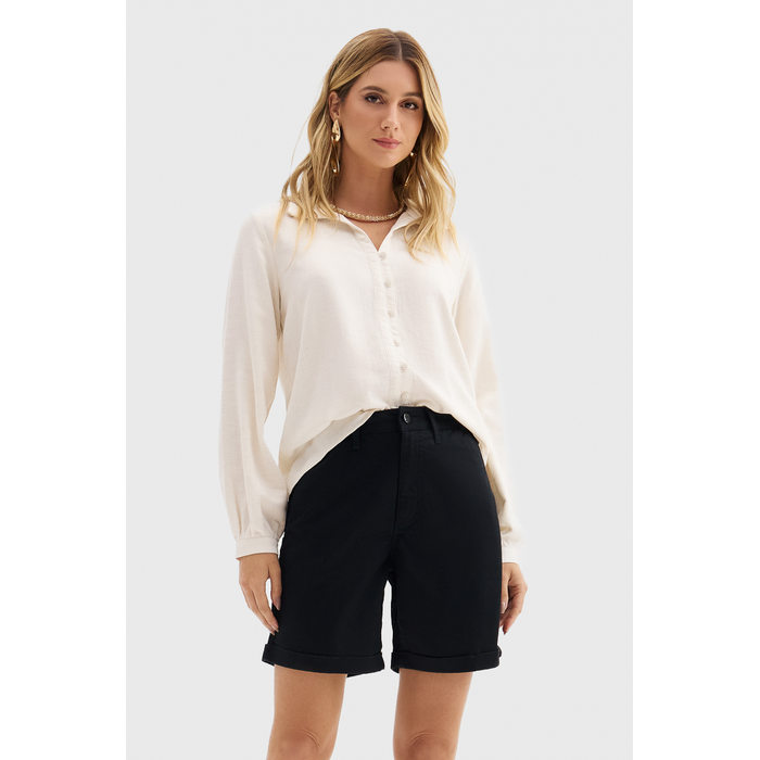 Camisa Flor de Lis AVL Gola Colarinho Manga Longa Bufante Lisa Detalhe Botões Off White