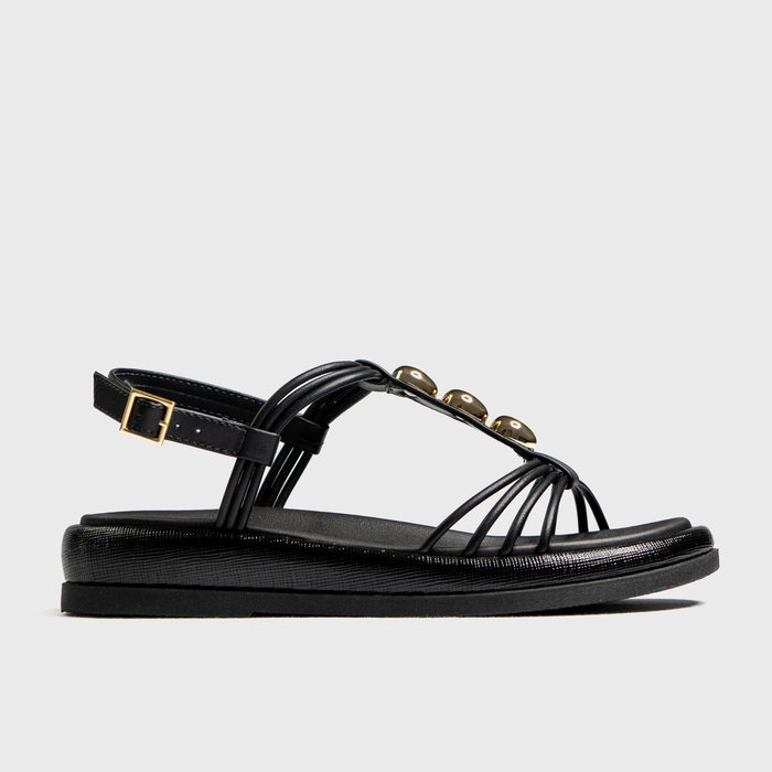 Sandália Papete Ramarim Tira Vazada Aplicação Metal Fechamento Fivela Solado Tratorado Preto