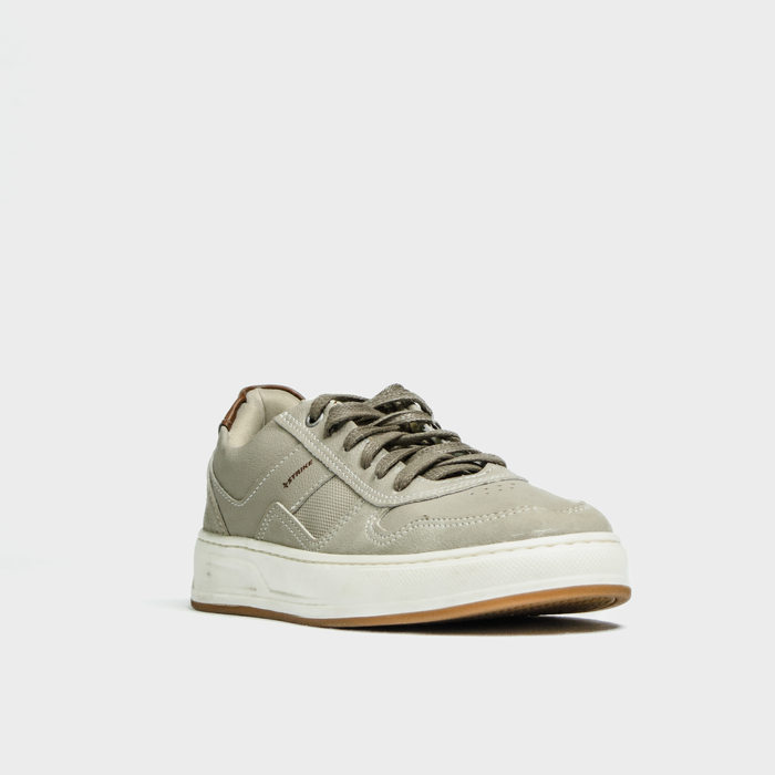 Tênis Strike Detalhe Pesponto com Cadarço Aplicação Logo Solado Antiderrapante Cinza