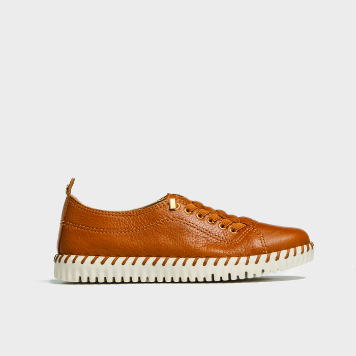 Tênis Bottero Couro Detalhe Pesponto Cadarço Elástico Solado Tratorado Caramelo