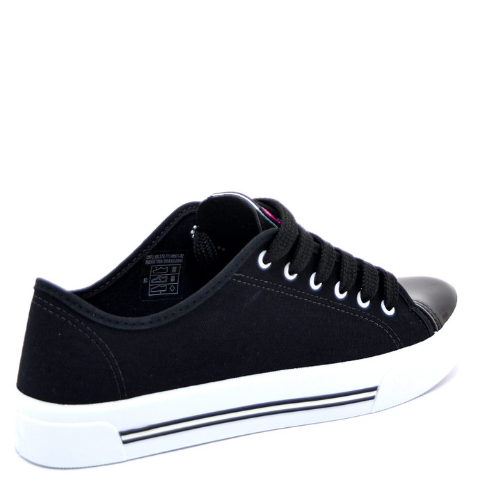 Tênis Moleca Tecido com Palmilha Flow Detalhe Verniz Preto