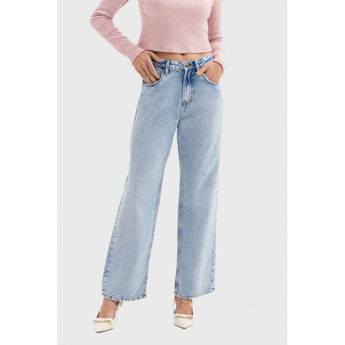 Calça Jeans Flor de Lis Wide Cropped Algodão Marmorizada com Bolso Azul Claro