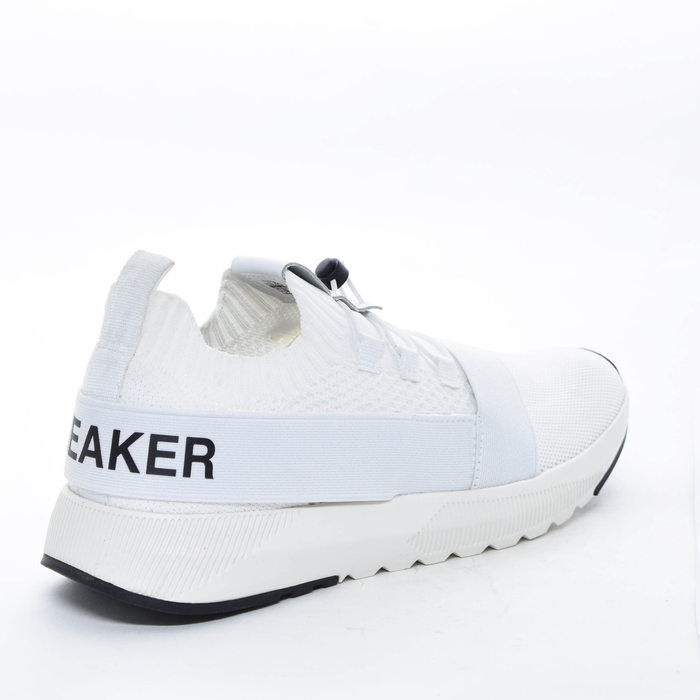 Tênis Slip-On Ferracini Jogger Mesh Tecnologia Fly Cadarço Elástico Detalhe Faixa com Escrita Solado