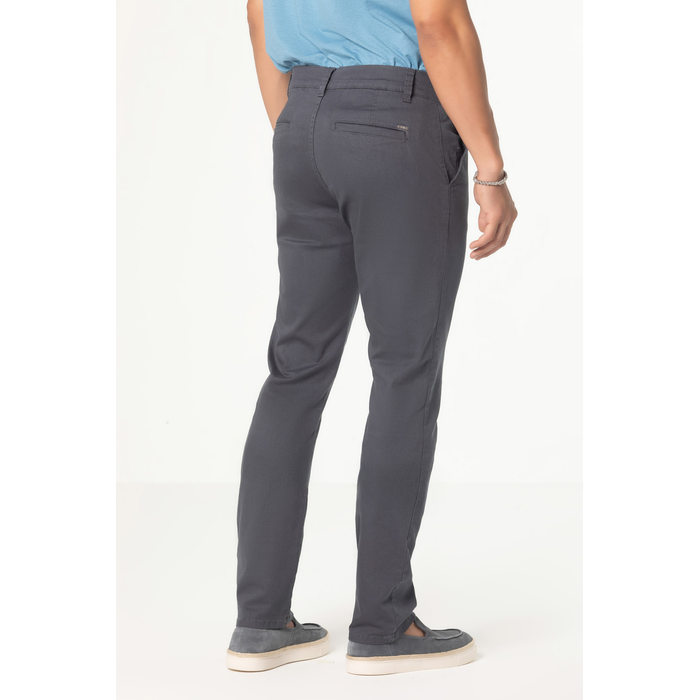 Calça Dlz Chino Slim Algodão Elastano Aplicação Bordado Logo Bolso Faca Chumbo