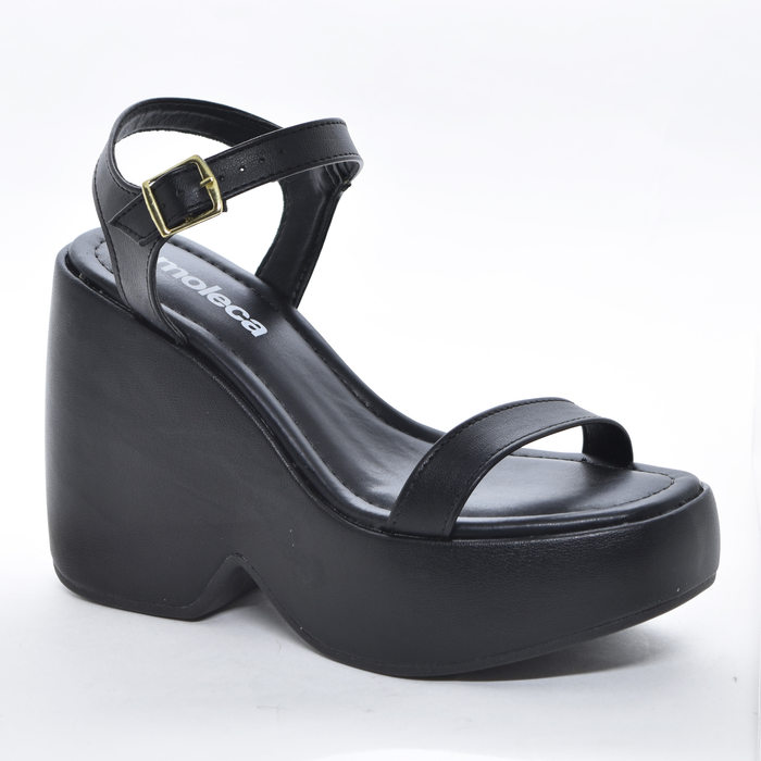 Sandália Anabela Moleca Cabedal Tira Fechamento Fivela Preto