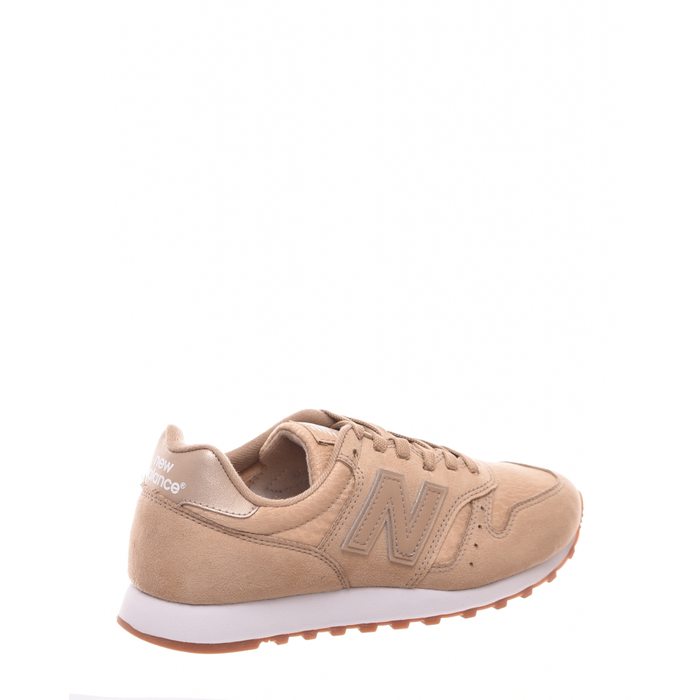 Tênis New Balance Jogger 373 Detalhes em Camurça e Tecido Bege
