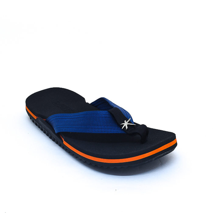 Chinelo Kenner NK6 Solado Tratorado Aplicação Logo Metal Preto e Azul Marinho