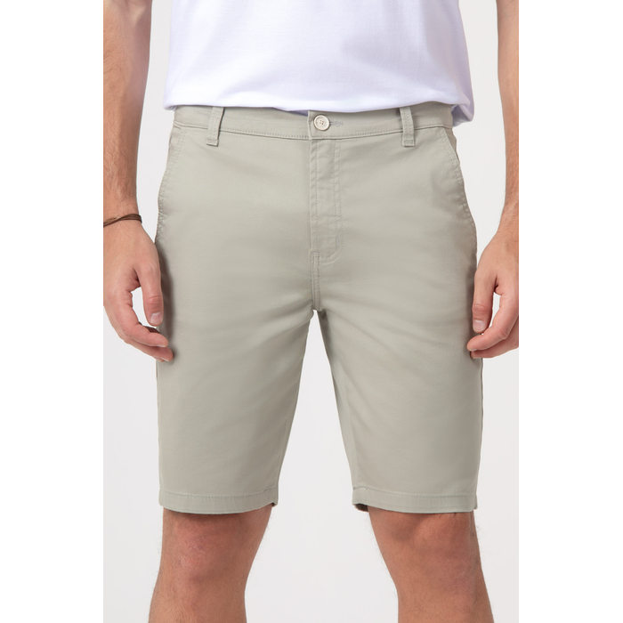 Bermuda Dlz Slim Chino Algodão Bolso Faca Aplicação Logo Verde