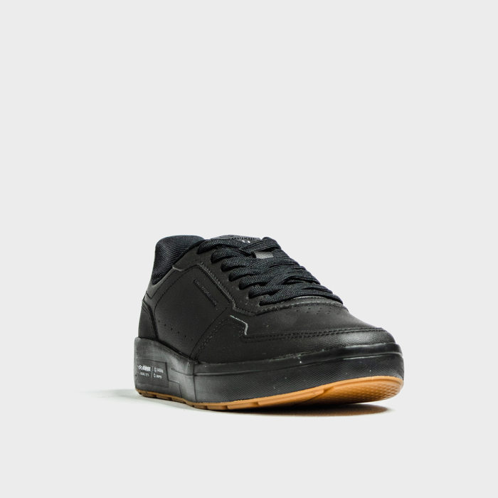 Tênis Olympikus Versa Tecnologia Evasense e Gripper com Recortes Pesponto Solado Escrita Preto