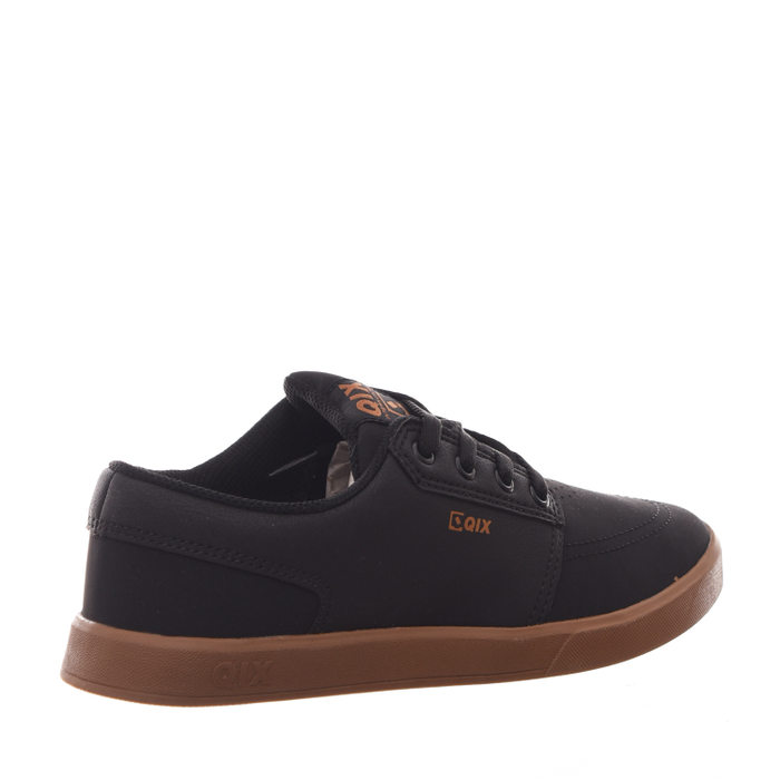 Tênis Skate Qix Next Preto com Sola Bege