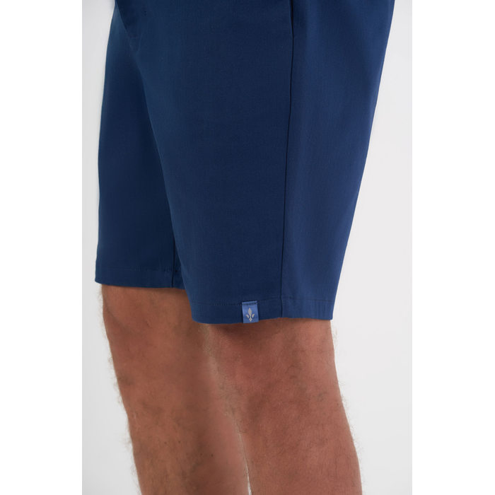 Bermuda Dlz Algodão Alfaiataria Bolso Embutido Liso Aplicação Logo Azul Marinho