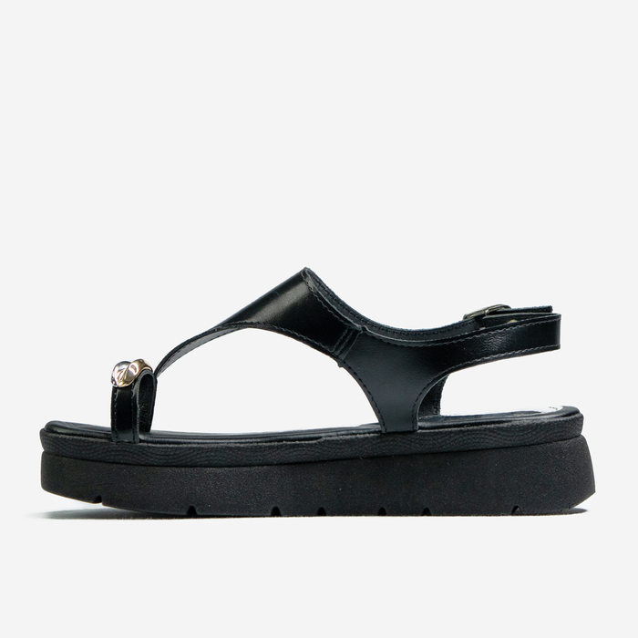 Sandália Papete Mississipi Dedo Detalhe Metal Fechamento Fivela Solado Tratorado Preto