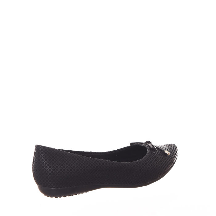 SAPATILHA BOTTERO COURO TRABALHADO DETALHE LAÇO BICO FINO PRETA