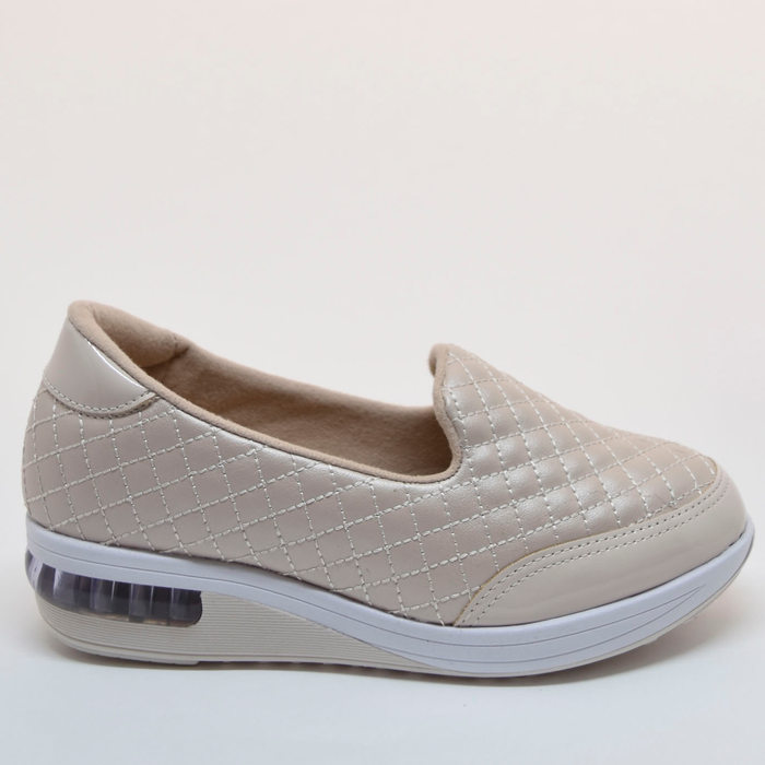 TÊNIS SLIP-ON MODARE ULTRA CONFORTO MATELASSÊ COM AMORTECEDOR EM GEL OFF WHITE