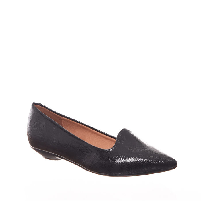 Sapatilha Slip-On Vizzano Bico Fino Verniz Molhado Preta