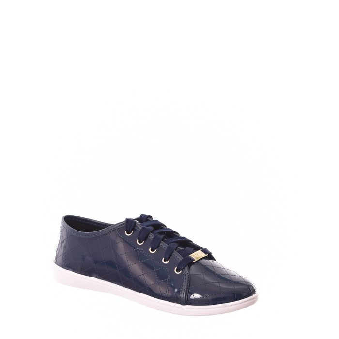Tênis Moleca Detalhe Costura Verniz Azul Marinho
