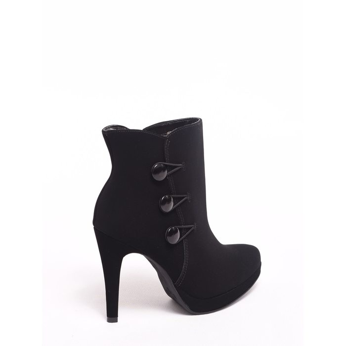 Bota Ankle Boot Via Marte Detalhe Botão Nobuck Preto