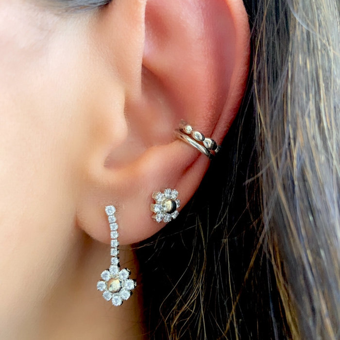 Brinco Flor Longa Pureza