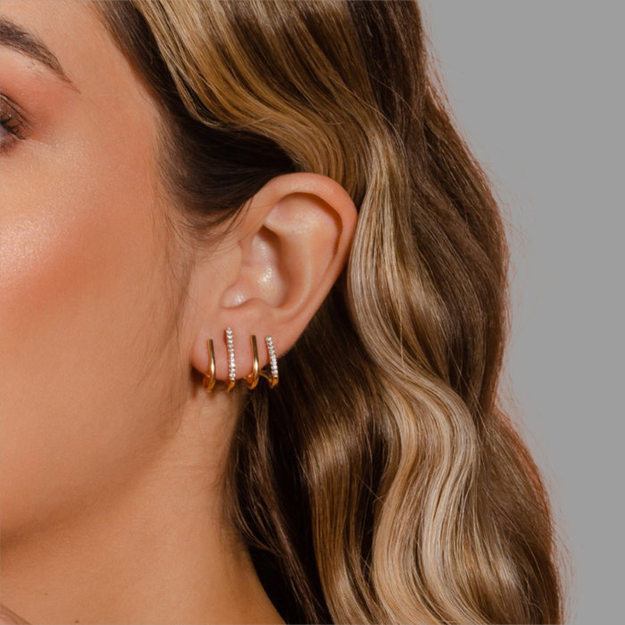 Brinco 4V Linhas Zircônia