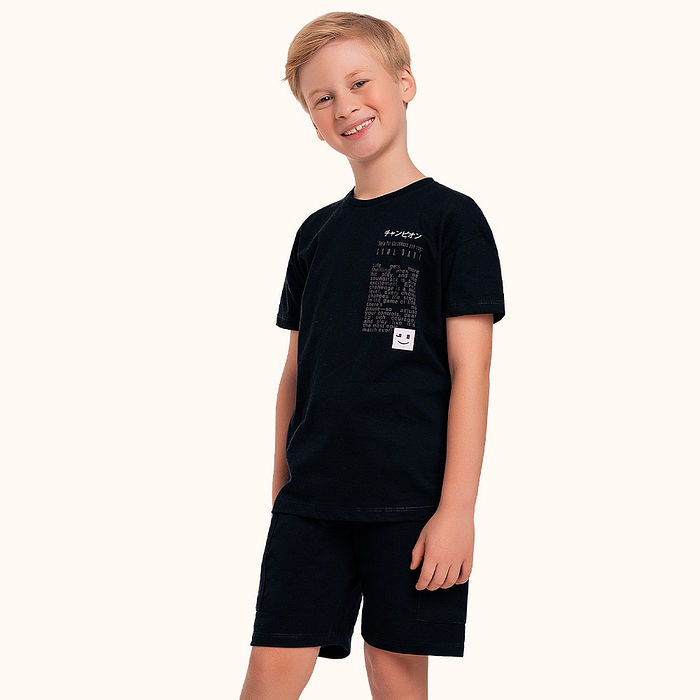 Conjunto camiseta em meia malha e bermuda em moletinho Emoji