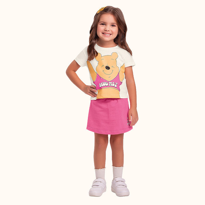 Conjunto blusa em meia malha e short saia em moletinho ursinho pooh