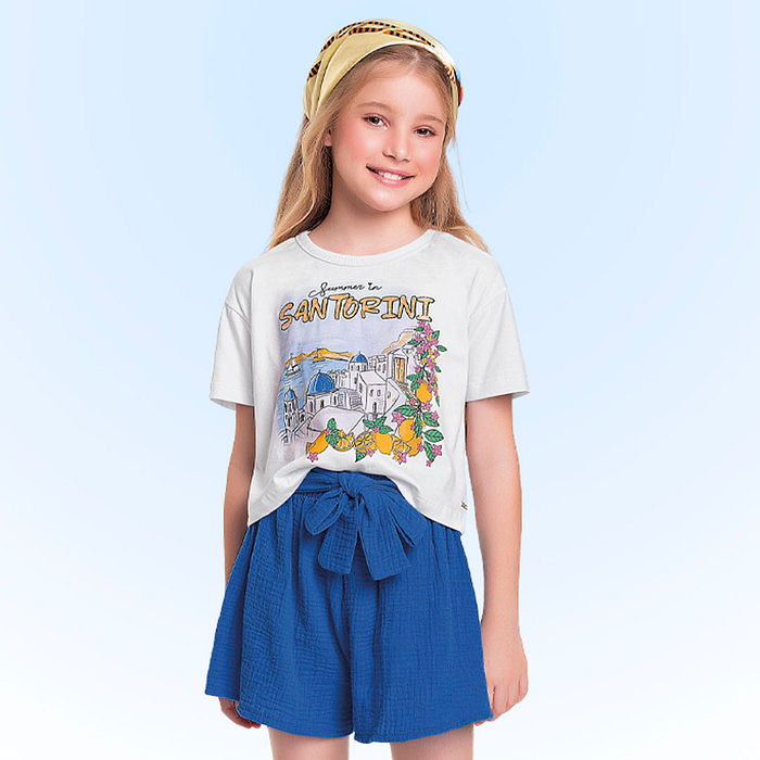 Conjunto blusa em meia malha e short em tecido malha gase com textura