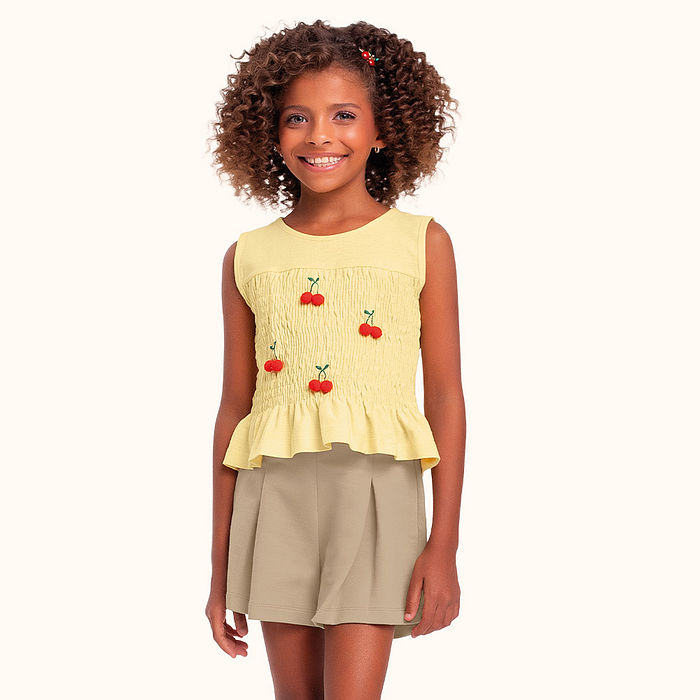 Conjunto regata e short em moletinho com bordado