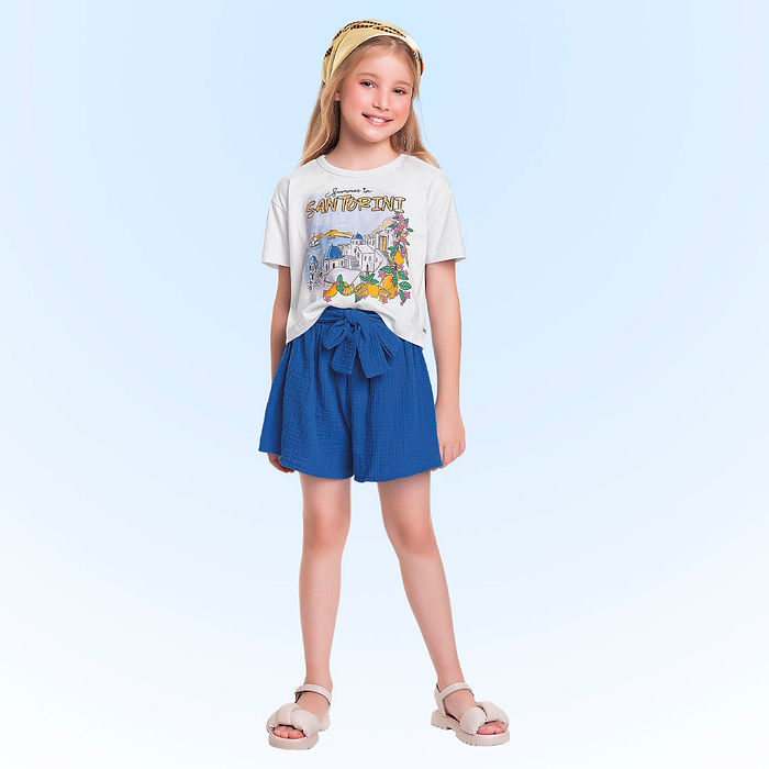 Conjunto blusa em meia malha e short em tecido malha gase com textura