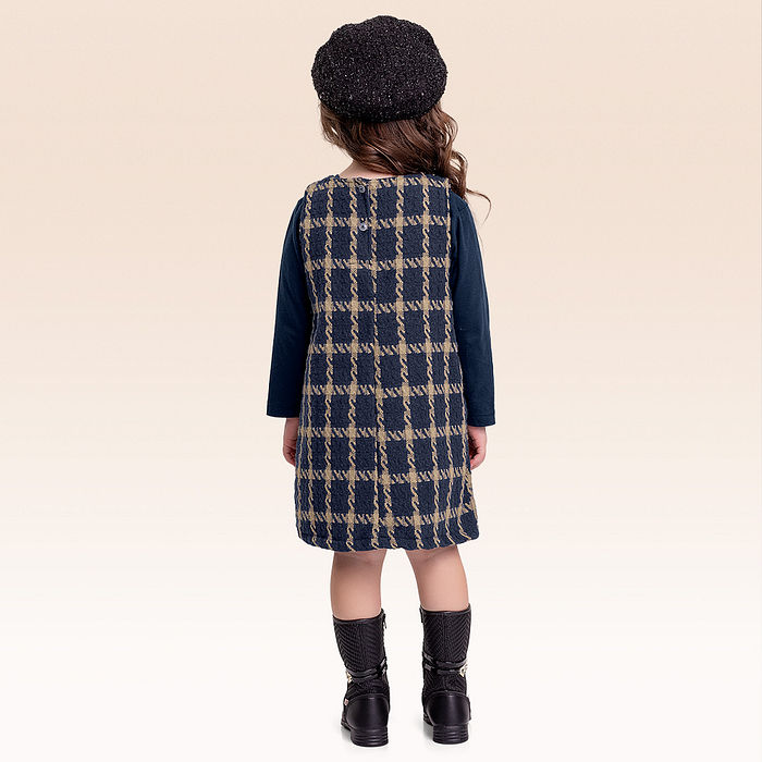 Conjunto blusa manga longa e salopete