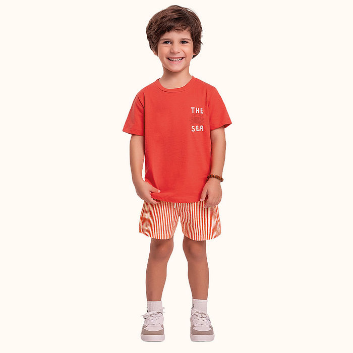 Conjunto camiseta em meia malha e bermuda em malha florence com cadarço decorativo