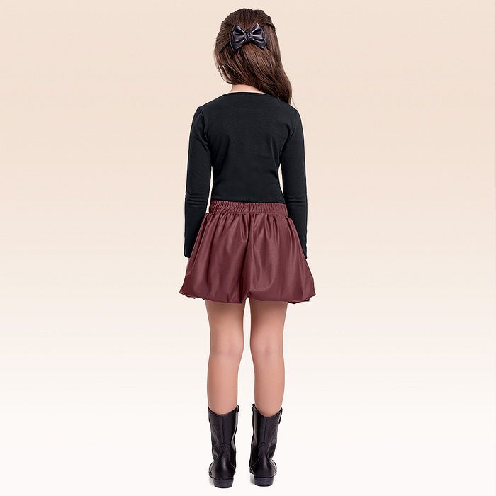 Conjunto blusa manga longa e saia balonê