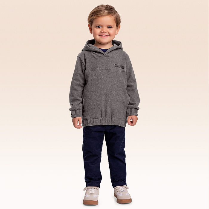 Blusão em moletom com capuz