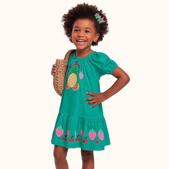 Vestido em meia malha com bordado