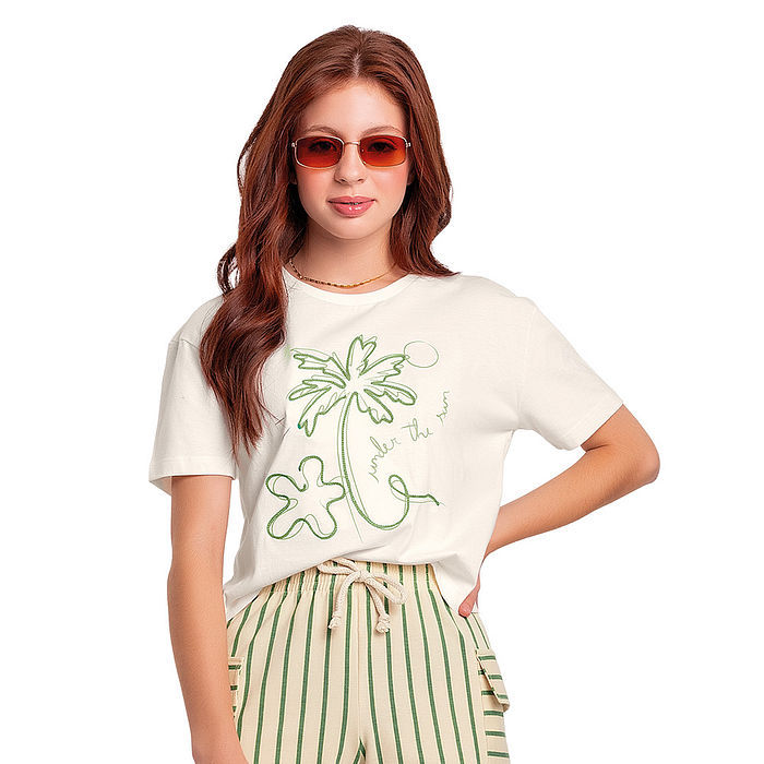 Blusa juvenil bordado palmeira verão