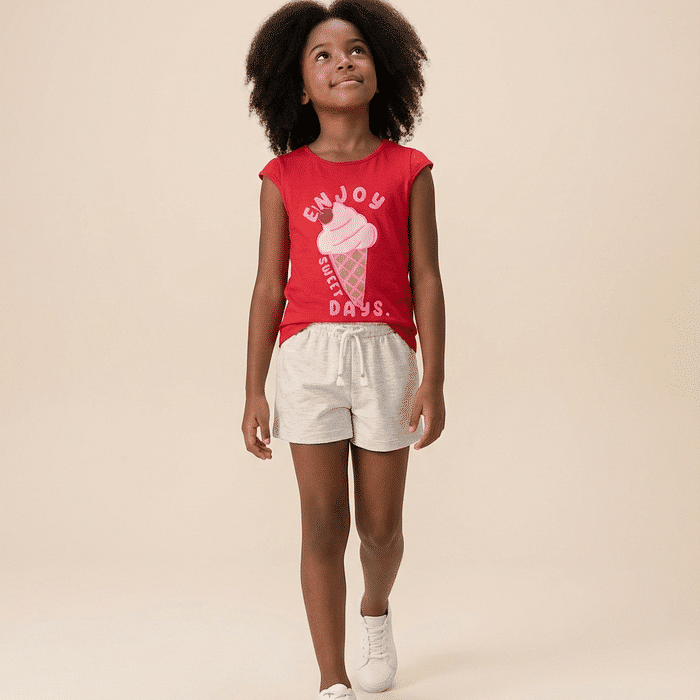 Conjunto blusa e shorts estampa Sorvete