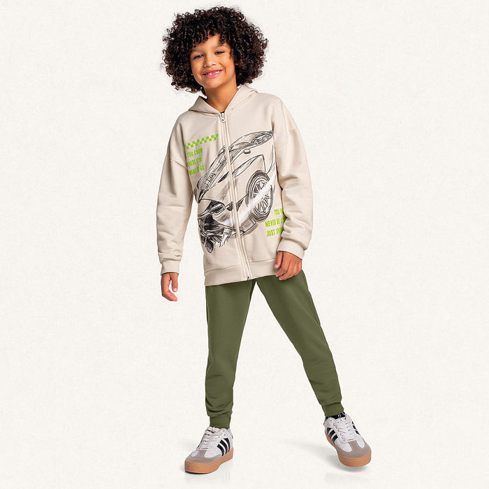 Conjunto jaqueta com capuz e calça em moletom carro