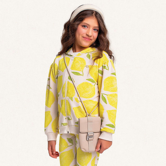 Conjunto jaqueta com capuz e calça em molecotton linho frutinhas