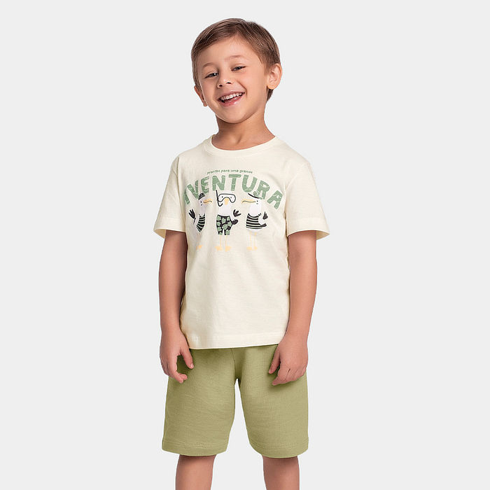 Conjunto camiseta aventura e bermuda em moletinho flamê